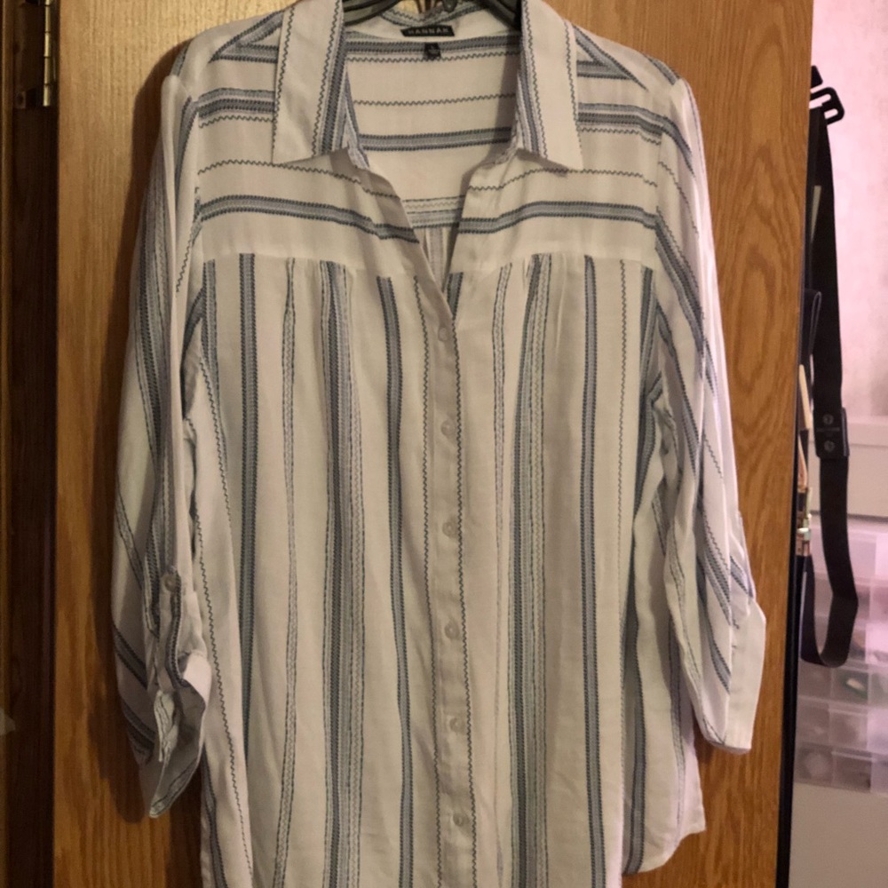 Hannah white gauzy w/blue stripes 3/4 sleeve top
